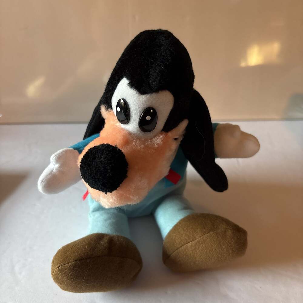Vintage Disney Goofy as Jacob Marley's Ghost Plush Mickey's Christmas Carol